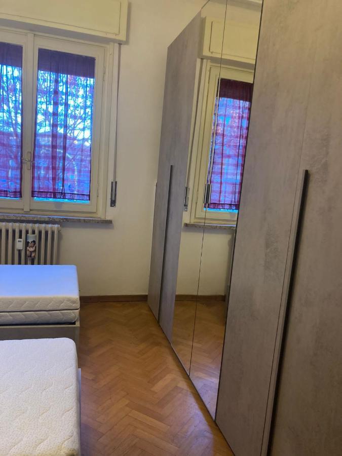דירות מילאנו City House Viale Murillo מראה חיצוני תמונה